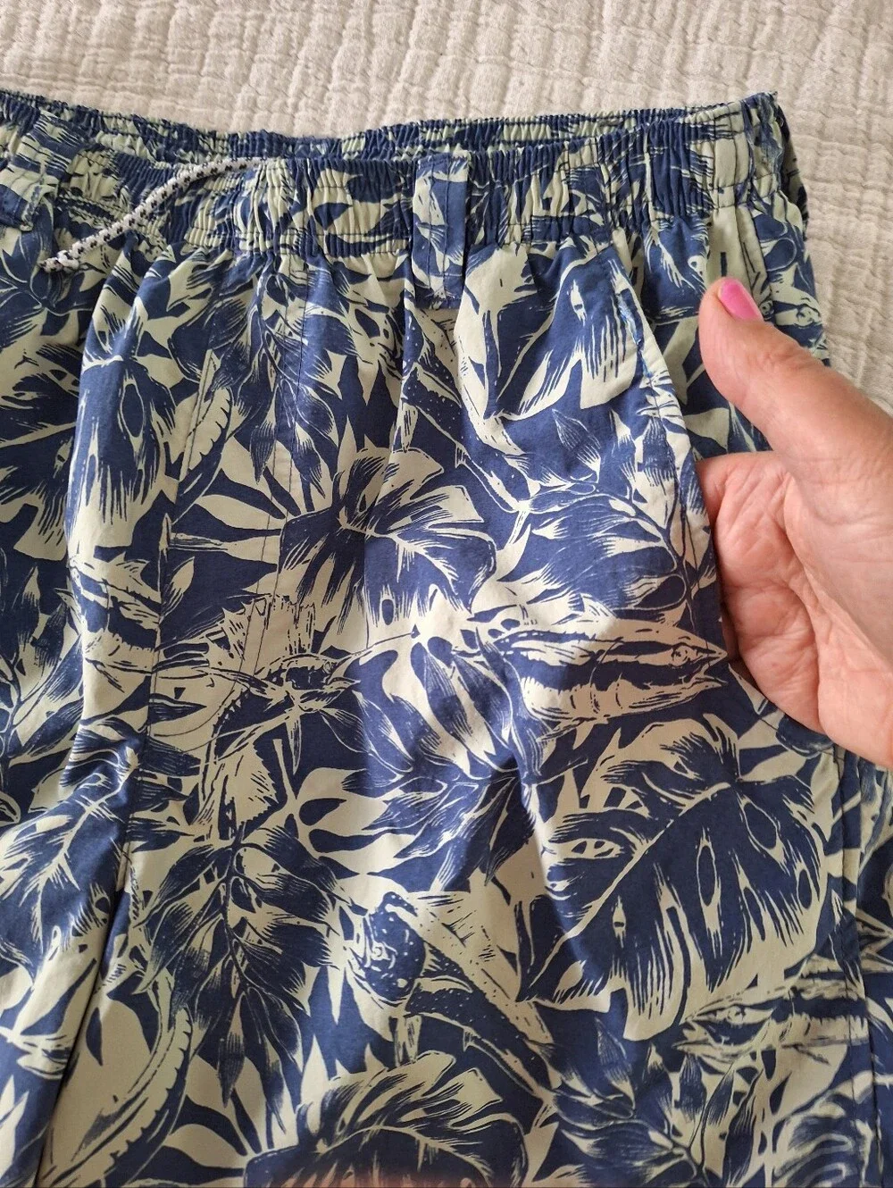 Columbia PFG Clearwater Blue and Light Green Tropical Leaf Swim Trunks UPF 50